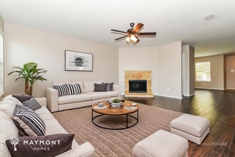 512 Laurel Ln, Unit B5 in Royse City, TX - Building Photo - Building Photo