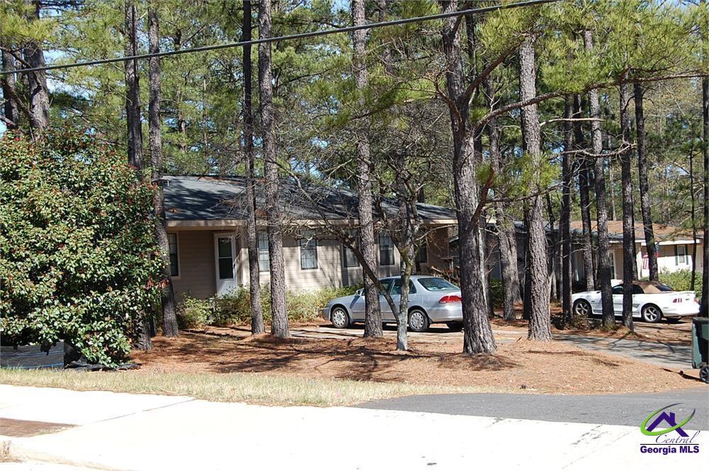1023 Corder Rd in Warner Robins, GA - Building Photo