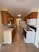 9931 56th St N in Pinellas Park, FL - Foto de edificio - Building Photo