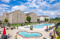 Apollo Point Apartments in Bloomsburg, PA - Foto de edificio - Building Photo