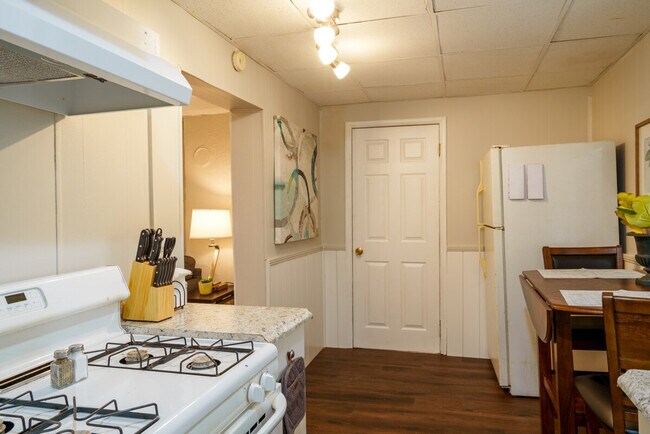 421 Pennsylvania Ave, Unit SI ID1308950P in Morgantown, WV - Building Photo - Building Photo