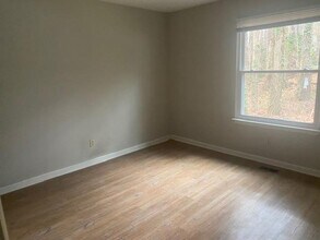 937 W Chatham St in Cary, NC - Building Photo - Building Photo