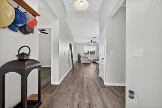 1108 Beech Grove Pl in Ruskin, FL - Building Photo - Building Photo