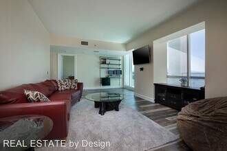 2700 S Las Vegas Blvd-Unit -#503 in Las Vegas, NV - Building Photo - Building Photo