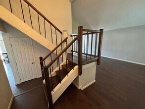 2113 Via Del Norte in Carrollton, TX - Building Photo - Building Photo