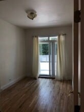 8 Railroad Ave, Unit 8 B in Montvale, NJ - Building Photo - Building Photo