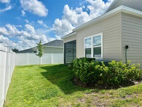 4530 NW 14th Lp in Ocala, FL - Building Photo - Building Photo