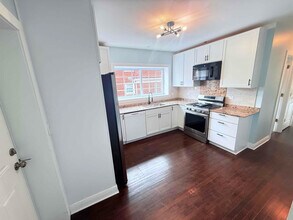 5707 N Christiana Ave in Chicago, IL - Building Photo - Building Photo
