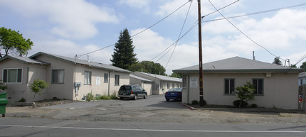 21806-21832 Meekland Ave in Hayward, CA - Building Photo - Building Photo