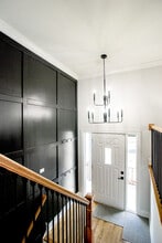 1034 Forest Ln in Lemont, IL - Building Photo - Building Photo