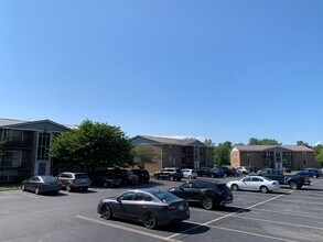 Wynterbrooke Apartments in Hamburg, NY - Foto de edificio - Building Photo