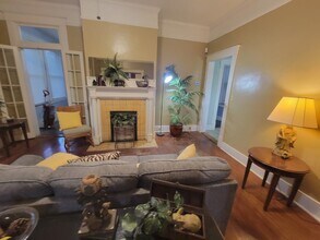 311 E 37th St in Savannah, GA - Building Photo - Building Photo
