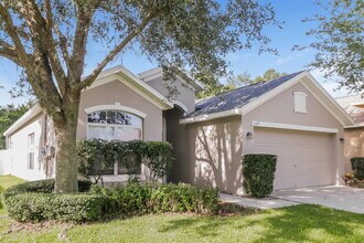 1123 Emerald Hill Way in Valrico, FL - Foto de edificio - Building Photo