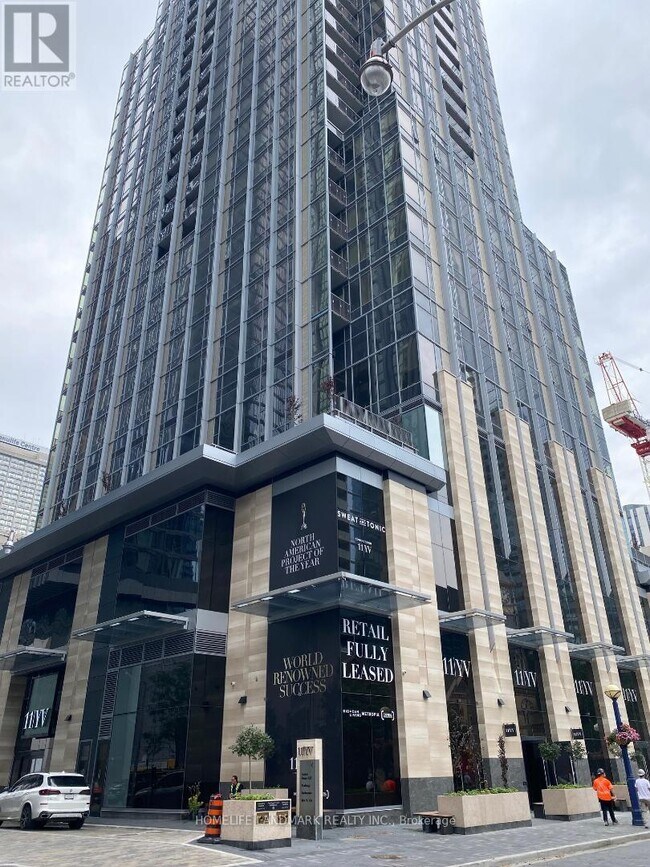 property at 11-2611 Yorkville Ave