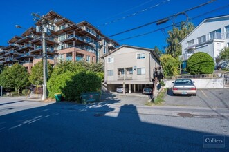 404 Royal Av in New Westminster, BC - Building Photo - Building Photo