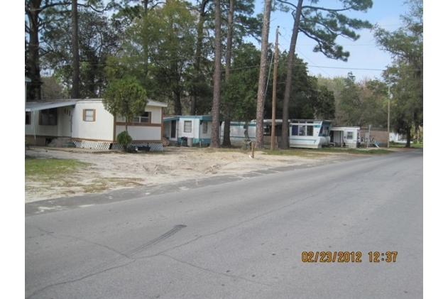 Anchorage Mobile Home Park in Panama City Beach, FL - Foto de edificio - Building Photo