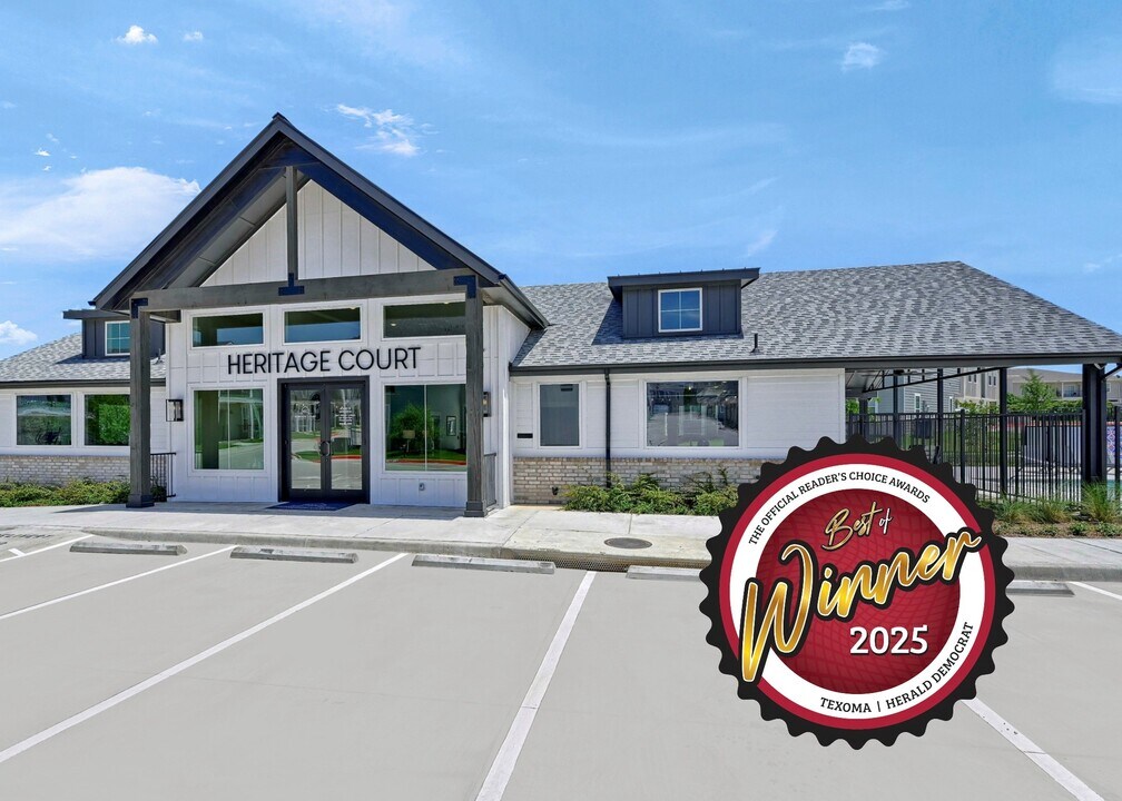 Heritage Court Luxury Townhomes in Sherman, TX - Foto de edificio