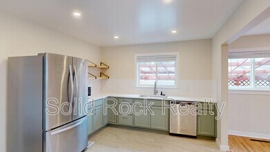 1810 Yuma St in Colorado Springs, CO - Building Photo - Building Photo