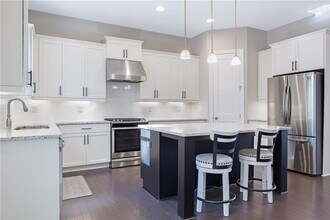 1859 Commons Pl NW in Atlanta, GA - Foto de edificio - Building Photo