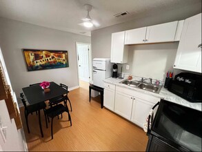 316 Skyland Ave in Charlotte, NC - Building Photo - Building Photo