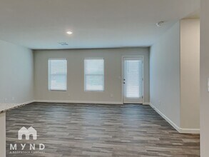 10253 W Wenden Dr in Arizona City, AZ - Building Photo - Building Photo