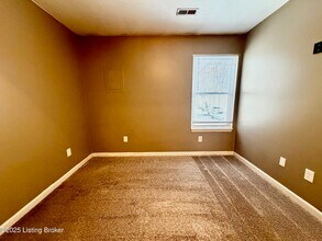 3003 Jason Dr in New Albany, IN - Building Photo - Building Photo