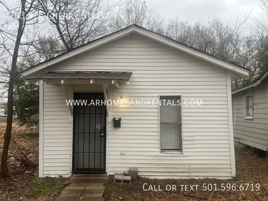 203.5 S Cherry St in North Little Rock, AR - Building Photo