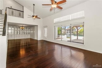119 E Sunflower Ave in McAllen, TX - Building Photo - Building Photo