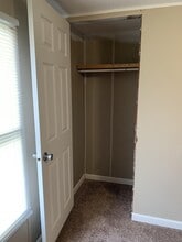 53 Yoakum Cir in Hopkinsville, KY - Building Photo - Building Photo