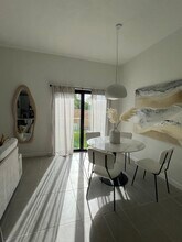 2526 Pierce St in Hollywood, FL - Building Photo - Building Photo