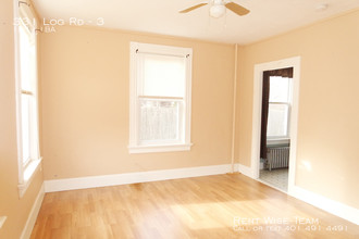 331 Log Rd-Unit -3 in Smithfield, RI - Foto de edificio - Building Photo