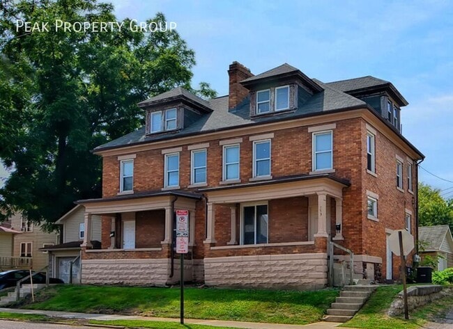 property at 177 E 11th Ave