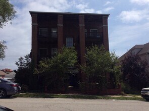 1827 Washington Street in Kansas City, MO - Foto de edificio - Building Photo