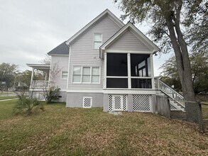 101 Patrick Dr in Beaufort, SC - Building Photo - Building Photo