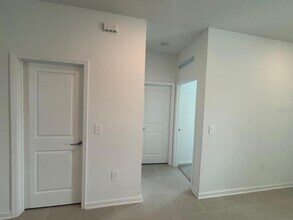 6097 Meditation Dr in Clermont, FL - Building Photo - Building Photo