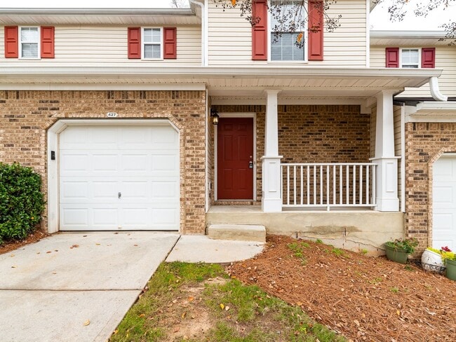 427 Red Coat Ln in Woodstock, GA - Building Photo - Building Photo