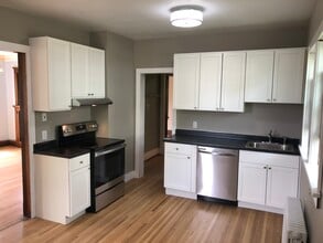 1624 E 5th St in Duluth, MN - Building Photo - Building Photo