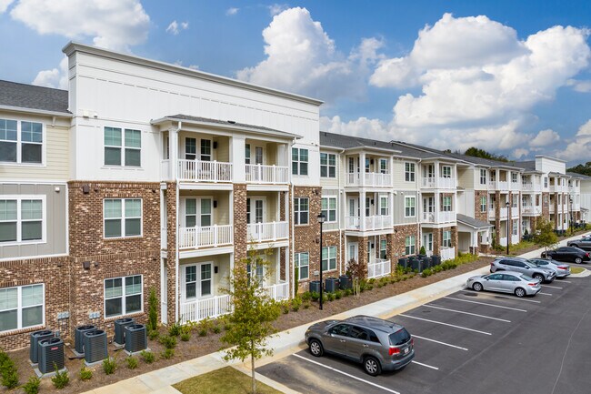 The Darnell in Norcross, GA - Foto de edificio - Building Photo