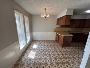 2301 N Woods St in Sherman, TX - Building Photo - Building Photo