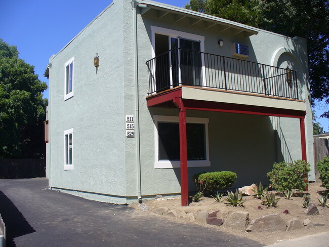 property at 511-525 Riverside Dr