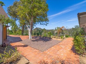 2980 Los Alisos Dr in Fallbrook, CA - Building Photo - Building Photo