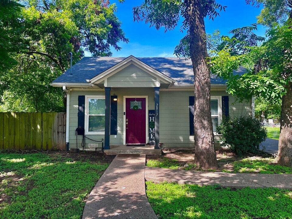 2817 S 3rd St in Waco, TX - Building Photo