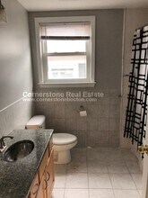122 Calumet St, Unit 3 in Boston, MA - Foto de edificio - Building Photo