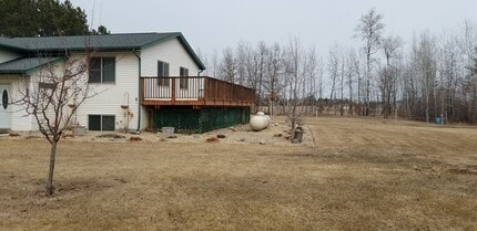 6101 Mid-Valley Ln NW in Bemidji, MN - Building Photo - Building Photo