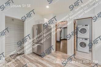 959 Logan St SE in Grand Rapids, MI - Building Photo - Building Photo