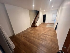35 General Greene Ave in Trenton, NJ - Building Photo - Building Photo