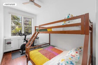 159 W 13th St in New York, NY - Foto de edificio - Building Photo