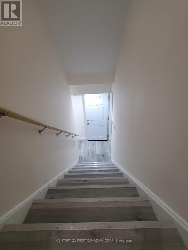 property at 289 Middleton Ave