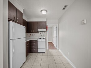21 Sophia Dr in Jacksonville, NC - Building Photo - Building Photo