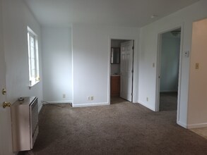 859 Redway Dr in Redway, CA - Building Photo - Building Photo